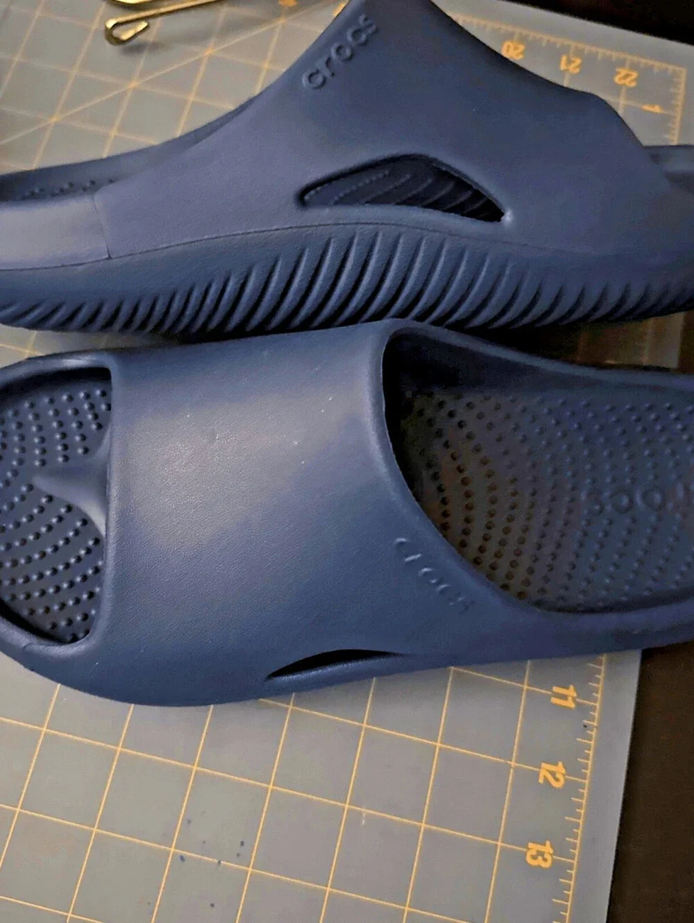 Crocs Mellow Recovery Slides NAVY BLUE Men’s 8 Women’s 10 Comfort Sandals